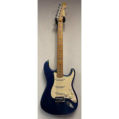 Fender 2021 American Ultra Stratocaster Solid Body Electric Guitar Cobra Blue