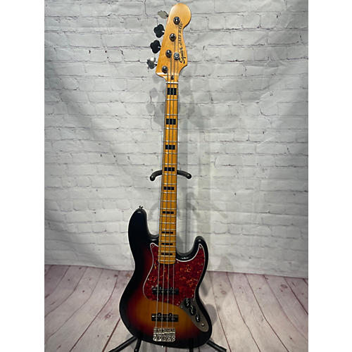 Squier 2021 Classic Vibe 70s Jazz Bass Electric Bass Guitar 3 Tone Sunburst