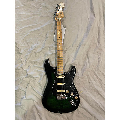 Fender 2021 Limited Edition Player Stratocaster HSS Solid Body Electric Guitar Green Burst