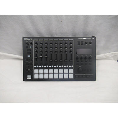 Roland 2021 MC-707 Groovebox Production Controller