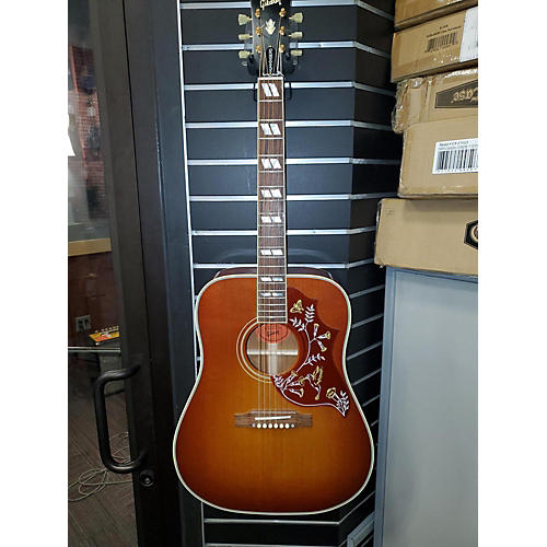 Gibson 2022 1960 Hummingbird Acoustic Guitar Heritage Cherry Sunburst
