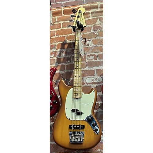 Fender 2022 American Performer Limited-Edition Mustang Electric Bass Guitar Satin Honey Burst