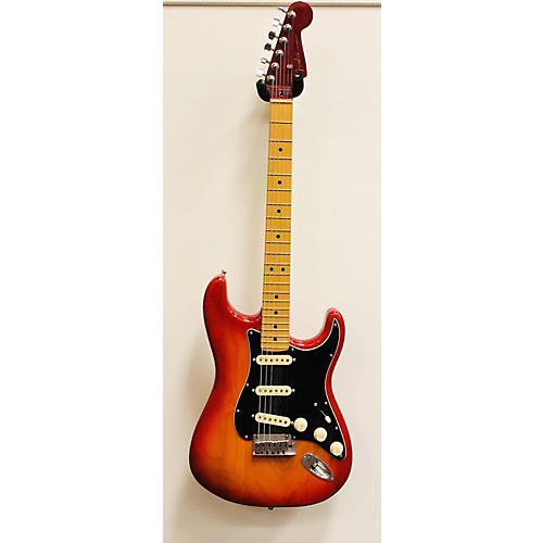 Fender 2022 American Ultra Luxe Stratocaster Solid Body Electric Guitar RED ORANGE BURST
