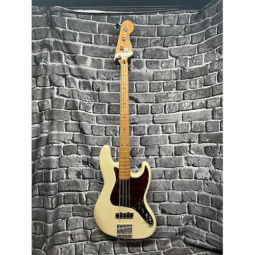 Fender 2022 Player Plus Active Jazz Bass Electric Bass Guitar Olympic White