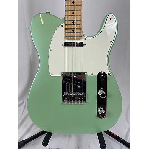 Fender 2022 Player Telecaster Solid Body Electric Guitar surf pearl metallic