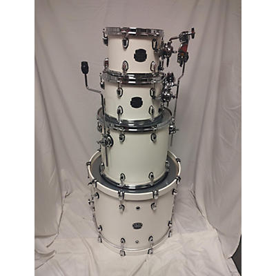 Mapex 2022 Saturn Rock 4 Piece Shell Pack Drum Kit
