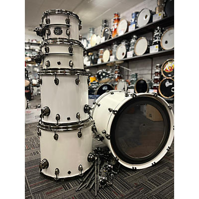 Mapex 2023 Saturn Evolution Drum Kit