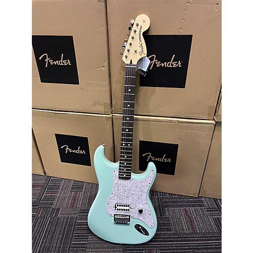 Fender 2023 Tom Delonge Signature Stratocaster Solid Body Electric Guitar Surf Green