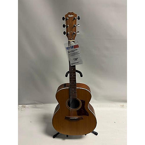 Taylor 214 Acoustic Guitar Natural