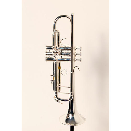 3137 Challenger I Series Bb Trumpet
