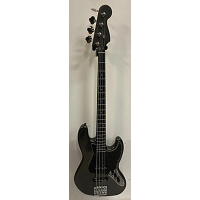 Miscellaneous 4 String Double Cut (see Advanced Description - Lots Of Cool Parts!)) Electric Bass Guitar