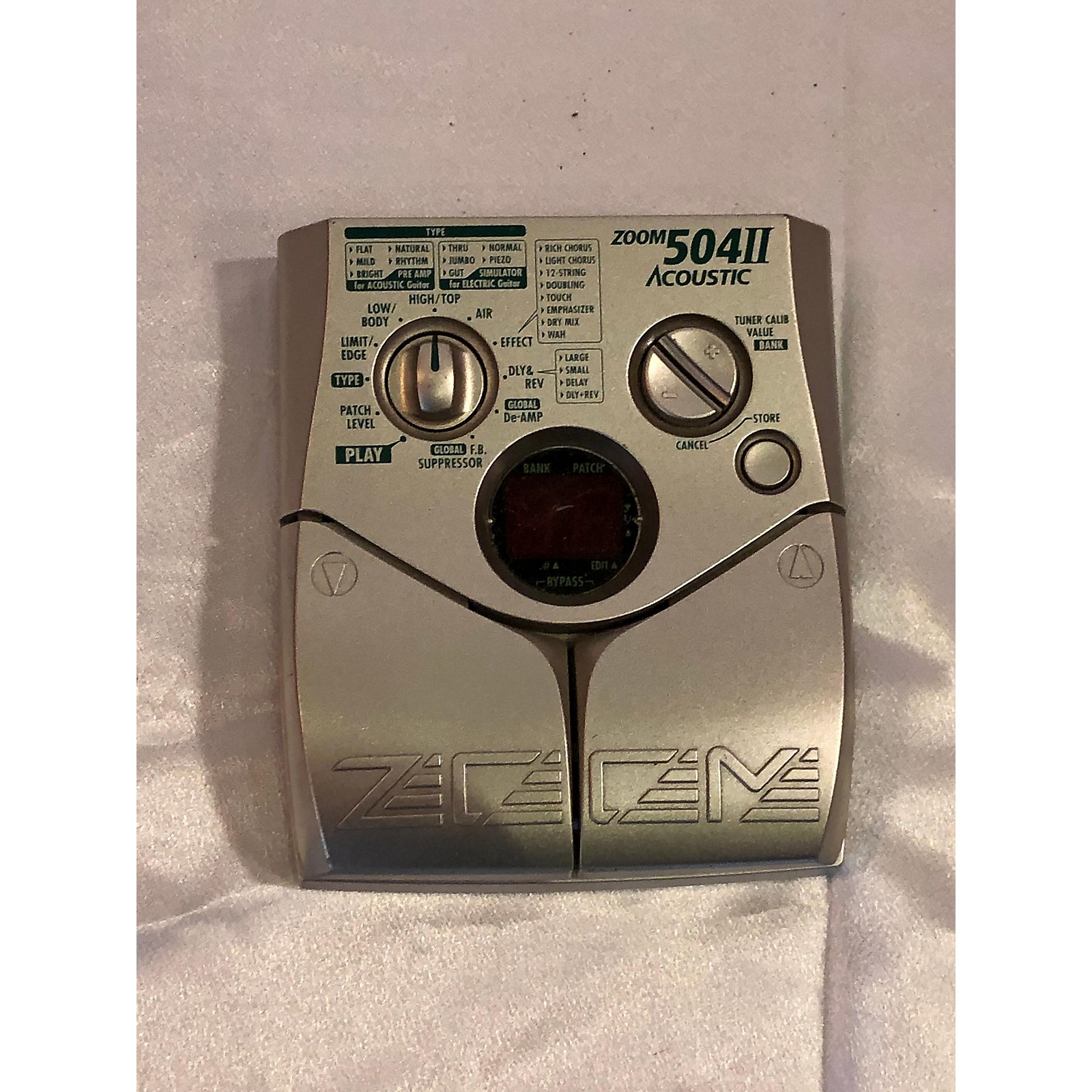 Zoom 504 II Effect Pedal Musician's Friend