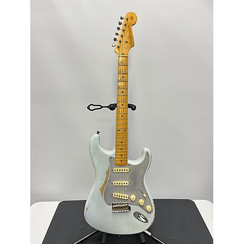 Fender 57 Stratocaster Rel Solid Body Electric Guitar PALE SONIC BLUE