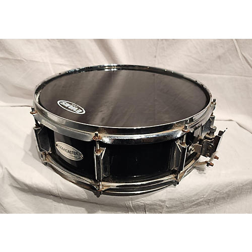 Starcaster by Fender 5X14 Wood Snare Drum Black 8