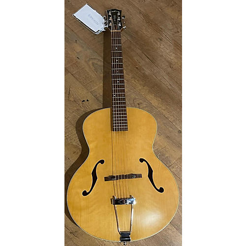 Godin 5th Avenue Acoustic Guitar Natural