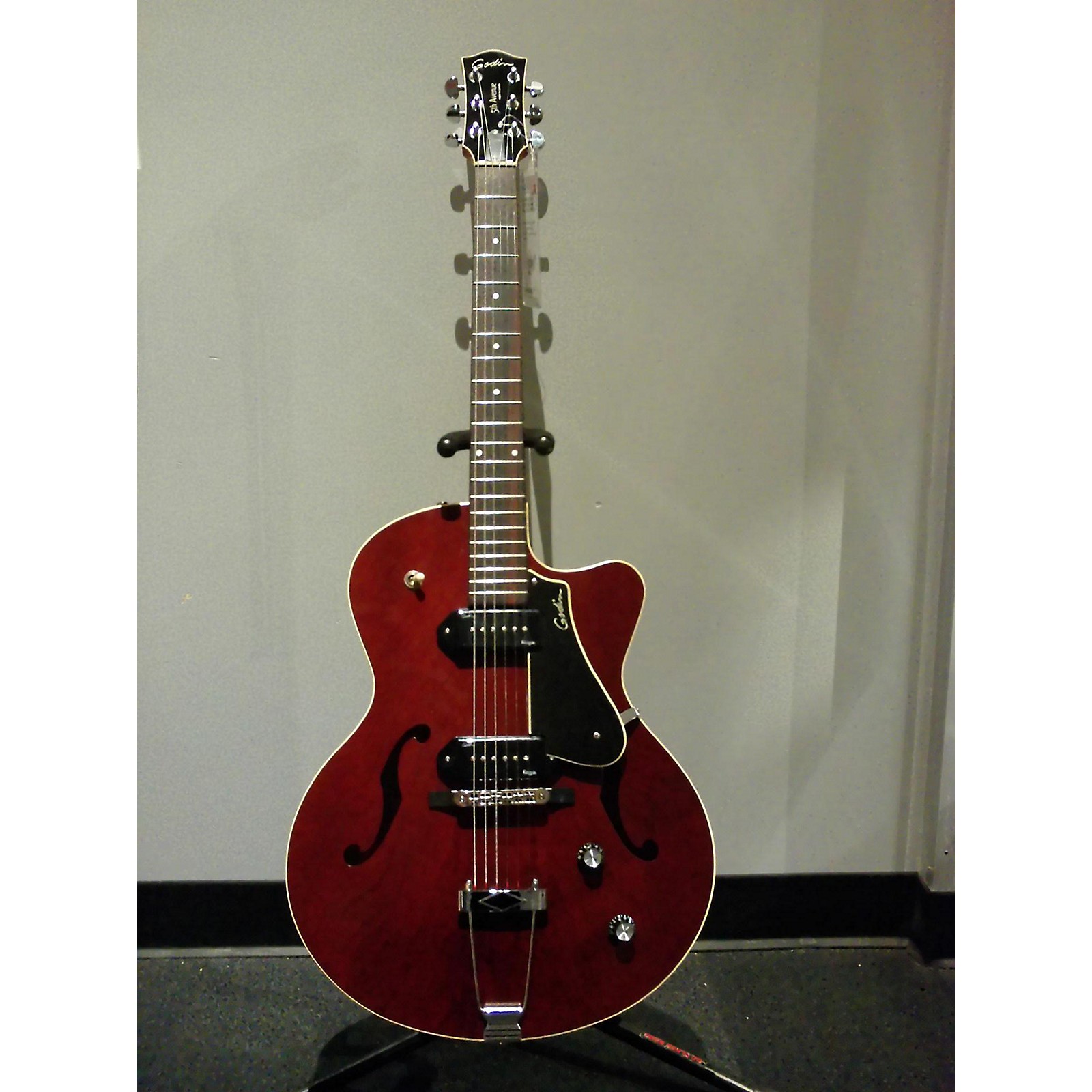 Used Godin 5th Avenue Kingpin II Hollow Body Electric Guitar Trans