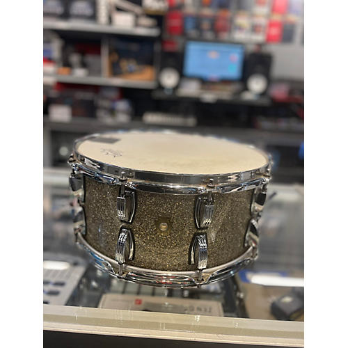 Ludwig 6.5X14 Classic Maple Series Drum Gold Flake 15