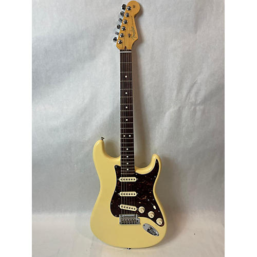 Fender 60th Anniversary American Standard Stratocaster Solid Body Electric Guitar Vintage White