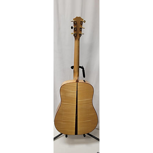 Taylor 610CE Acoustic Guitar Natural