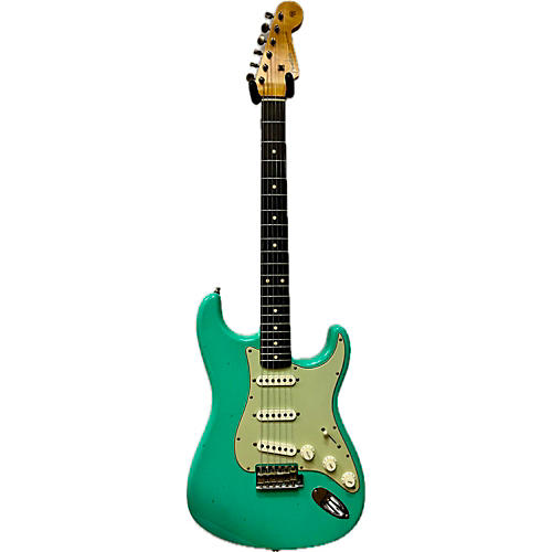 Fender 62/63 LIMITED EDITION JOURNEYMAN STRATOCASTER Solid Body Electric Guitar Seafoam Green