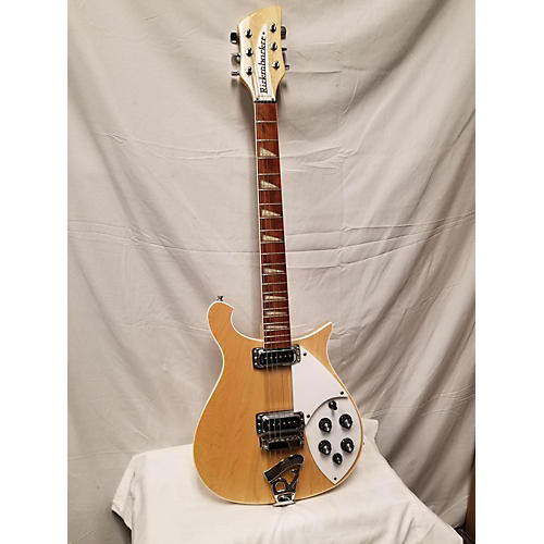 620 Solid Body Electric Guitar