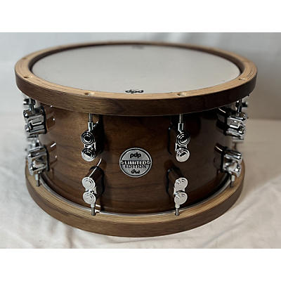 PDP 7.5X14 Limited-Edition Dark Stain Maple And Walnut Snare With Walnut Hoops And Chrome Hardware 14 X 7.5 In Drum