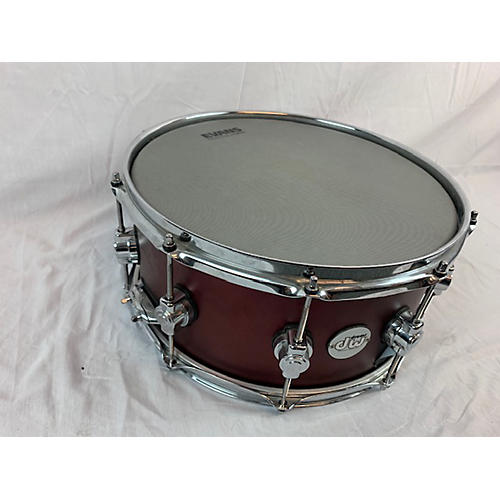 DW 7X14 Design Series Snare Drum Maroon 17