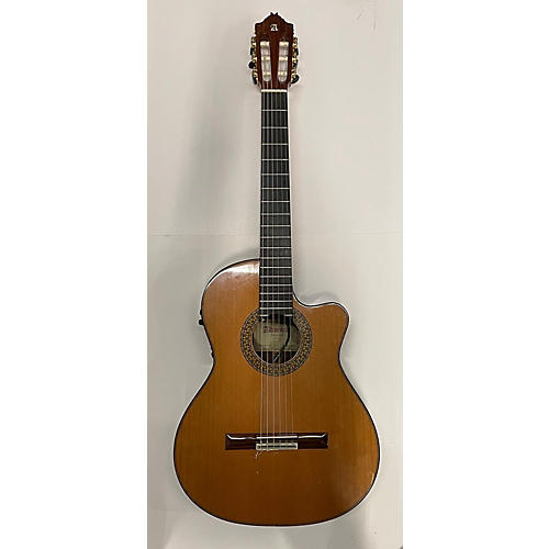 Alhambra 9PCWE5 Classical Acoustic Electric Guitar Natural