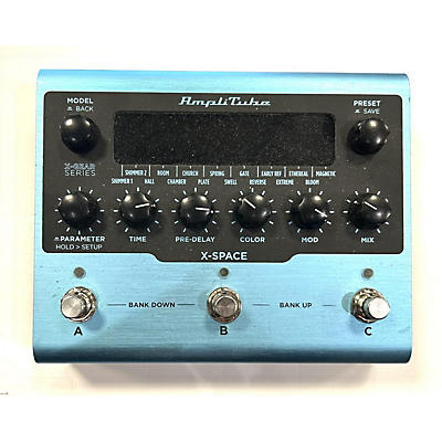 IK Multimedia AMPLITUBE X SPACE Effect Pedal