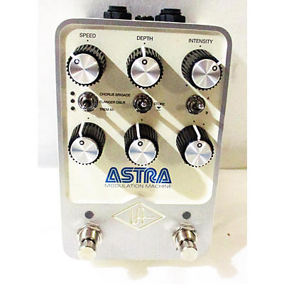 Universal Audio ASTRA Modulation Machine Effect Pedal