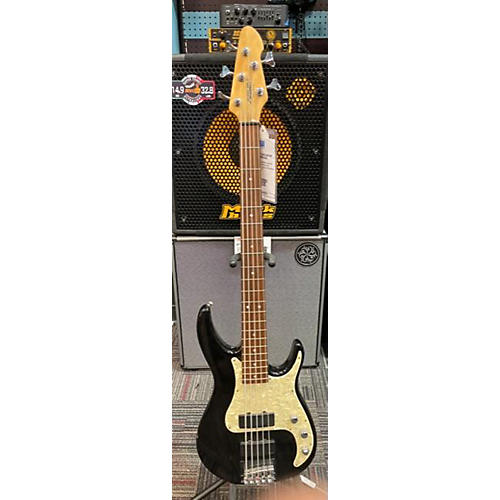 Peavey AXCELERATOR Electric Bass Guitar Black