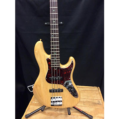 Fender American Deluxe Jazz Bass Electric Bass Guitar