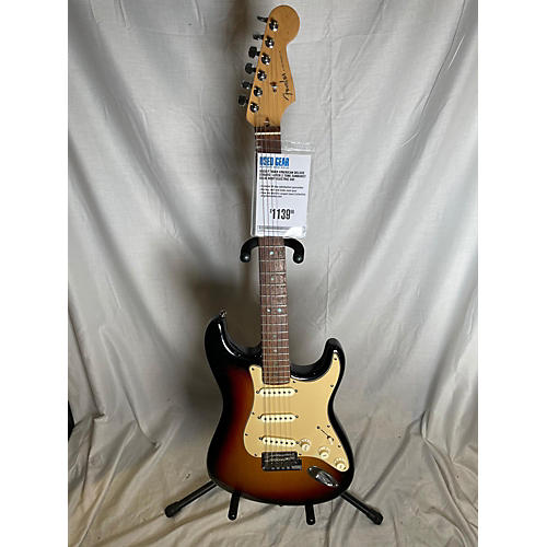 Fender American Deluxe Stratocaster Solid Body Electric Guitar 2 Tone Sunburst