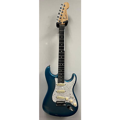 Fender American Elite Stratocaster Solid Body Electric Guitar Metallic Blue