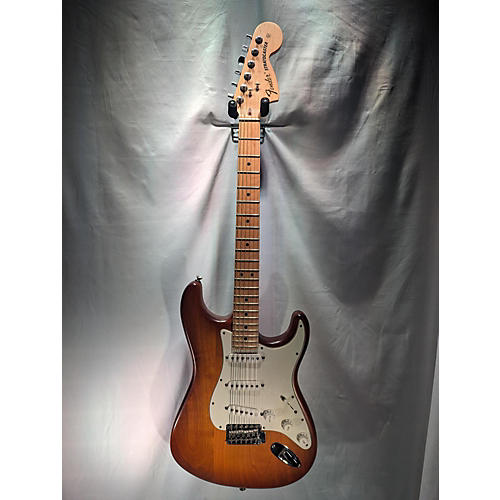 Fender American Nitro Satin Stratocaster Solid Body Electric Guitar honey