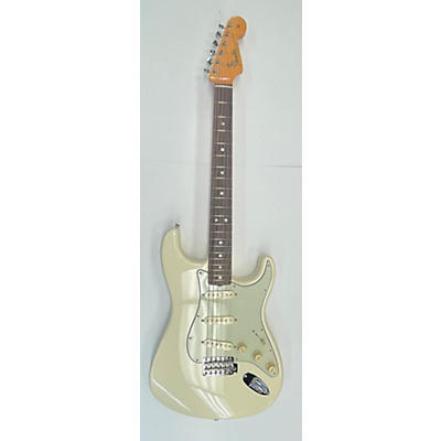 Fender American Original 60s Stratocaster Solid Body Electric Guitar