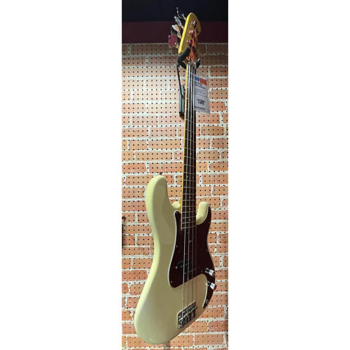 Fender American PROFESSIONAL II P BASS Electric Bass Guitar Antique White