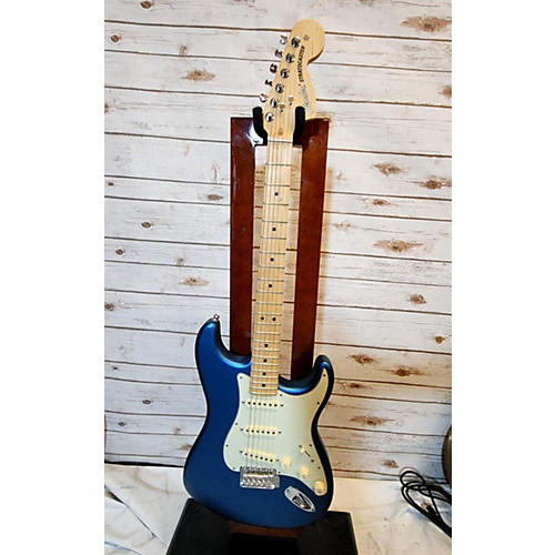 Fender American Performer Stratocaster SSS Solid Body Electric Guitar Blue