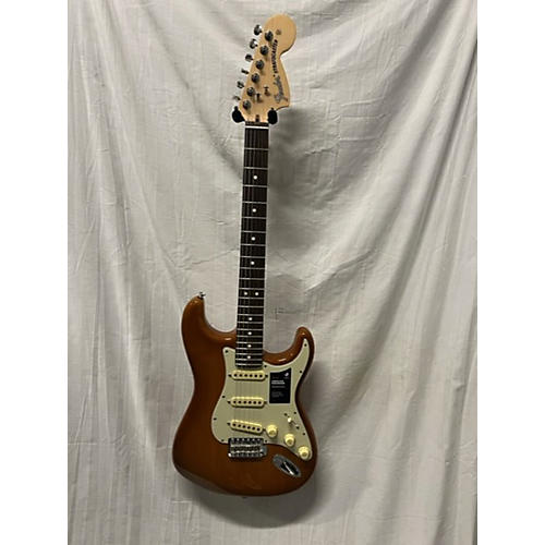 Fender American Performer Stratocaster SSS Solid Body Electric Guitar honeyburst