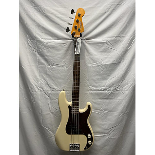 Fender American Professional II Precision Bass Electric Bass Guitar Cream