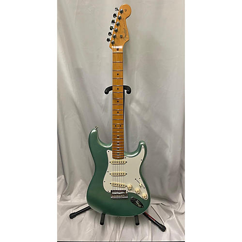 Fender American Professional II Stratocaster Solid Body Electric Guitar Seafoam Pearl