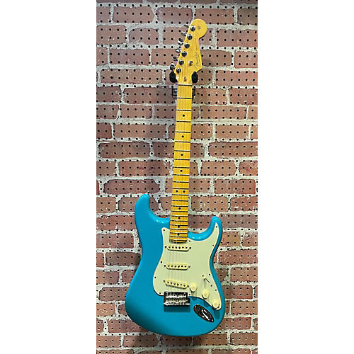 Fender American Professional II Stratocaster Solid Body Electric Guitar Blue