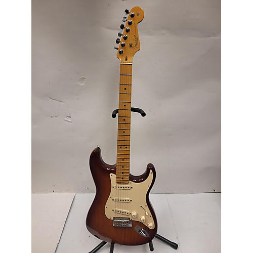 Fender American Professional II Stratocaster Solid Body Electric Guitar Sienna Sunburst