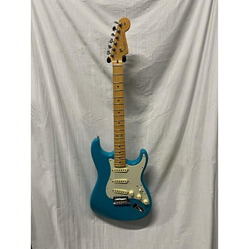 Fender American Professional Stratocaster SSS Solid Body Electric Guitar MIAMI BLUE