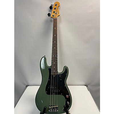 Fender American Standard Jazz Bass Electric Bass Guitar