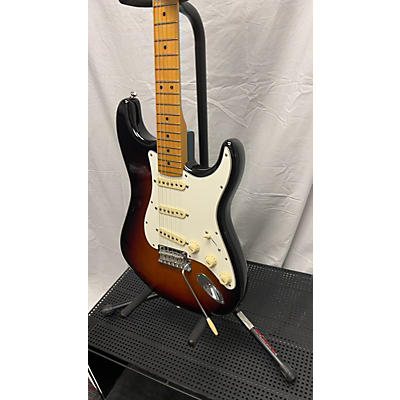 Fender American Standard Stratocaster Solid Body Electric Guitar