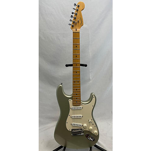 Fender American Standard Stratocaster Solid Body Electric Guitar Inca Silver
