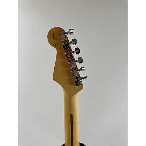 Fender American Standard Stratocaster Solid Body Electric Guitar 2 Tone Sunburst