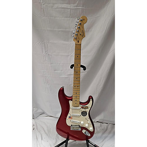 Fender American Standard Stratocaster Solid Body Electric Guitar Candy Apple Red Metallic