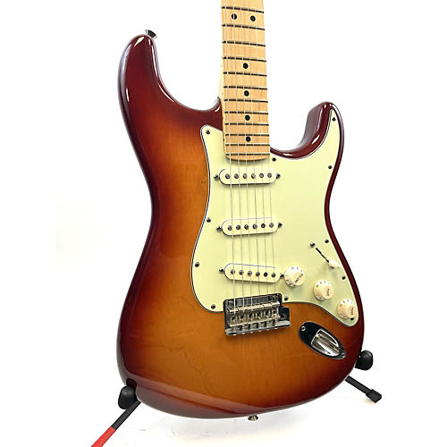 Fender American Standard Stratocaster Solid Body Electric Guitar Sienna Sunburst